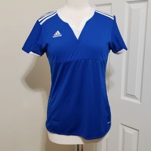 Athletic shirt